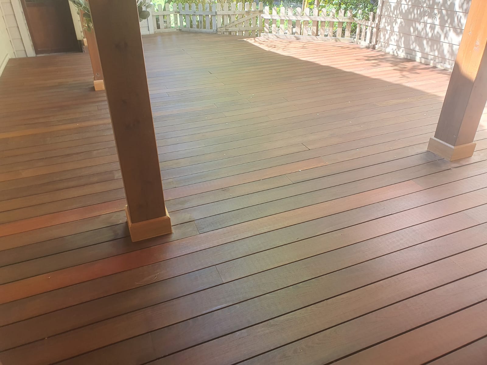 Lijado y barnizado de suelos de madera en Arroyomolinos